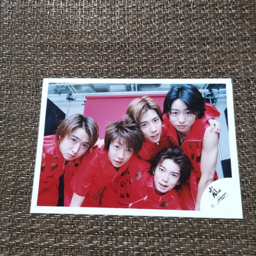 嵐5人全員の直筆サイン入り生写真 嵐 - 嵐 直筆サイン色紙の通販 by ぺがさす's shop｜アラシなら